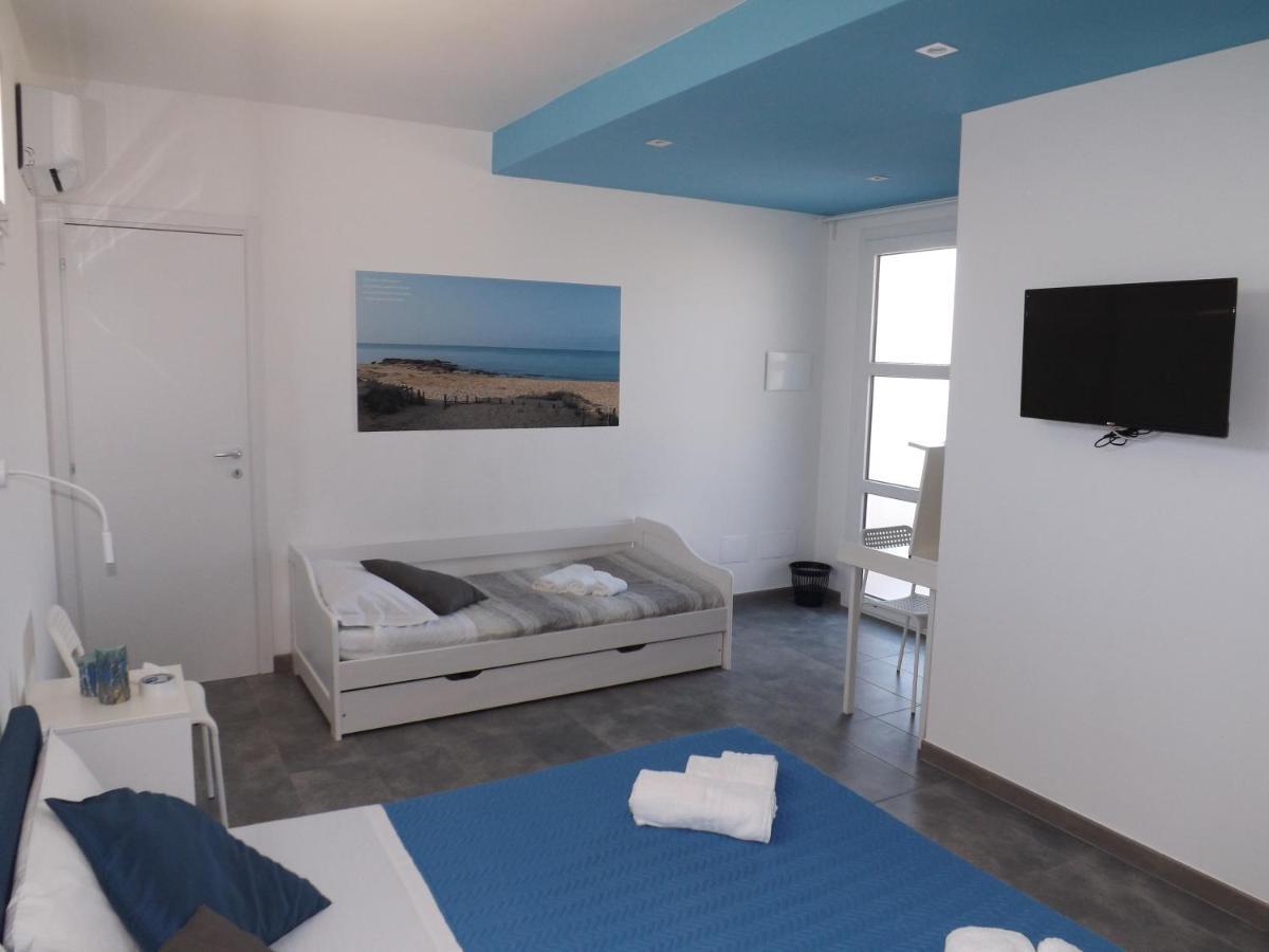 La Dimora Di Nto Bed & Breakfast Villaggio Azzurro Bagian luar foto